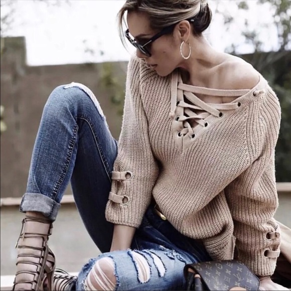 ✨LAST ONE✨Lace Up Mauve Sweater - Picture 5 of 8